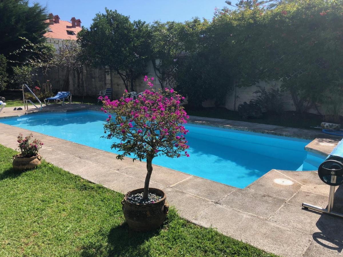 Chalet Al Lado De La Playa Con Piscina Privada, Jardin Y Barbacoa, Fronton, 6 Habitaciones 라레도 외부 사진