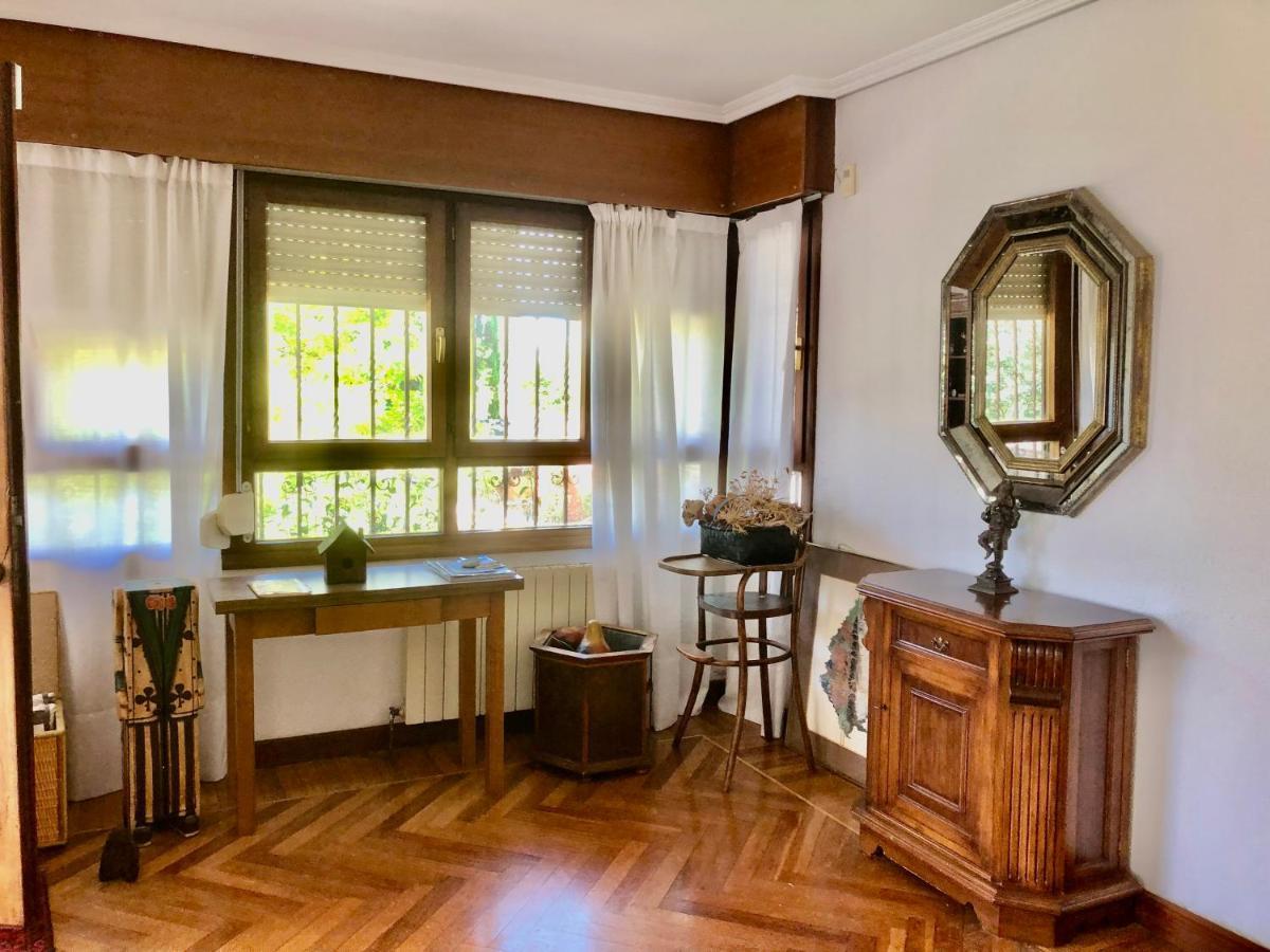 Chalet Al Lado De La Playa Con Piscina Privada, Jardin Y Barbacoa, Fronton, 6 Habitaciones 라레도 외부 사진